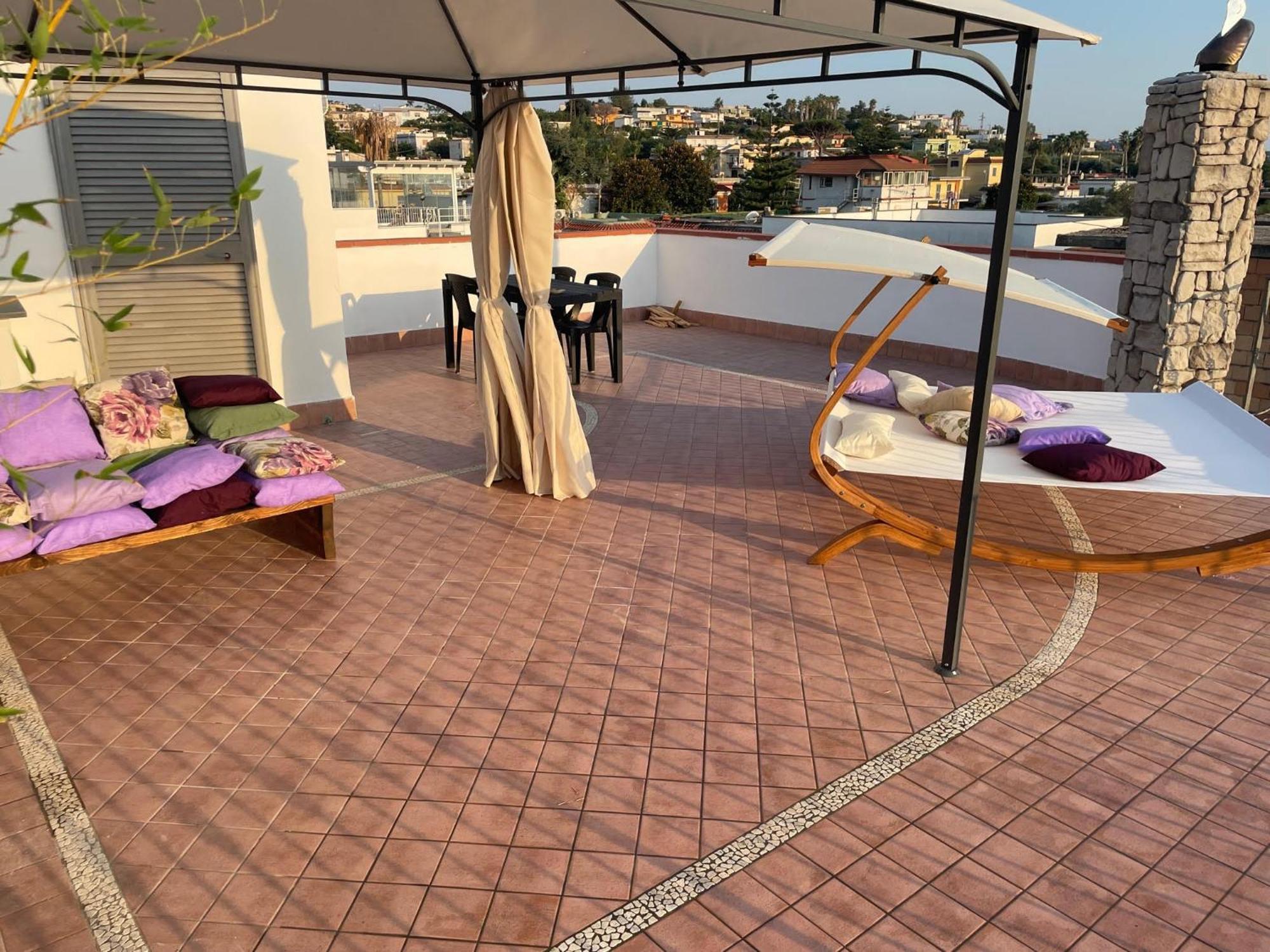 Domus Parva - Villa Con Bio-Piscina, Spa Privata E Appartamenti Panoramici باكولي المظهر الخارجي الصورة